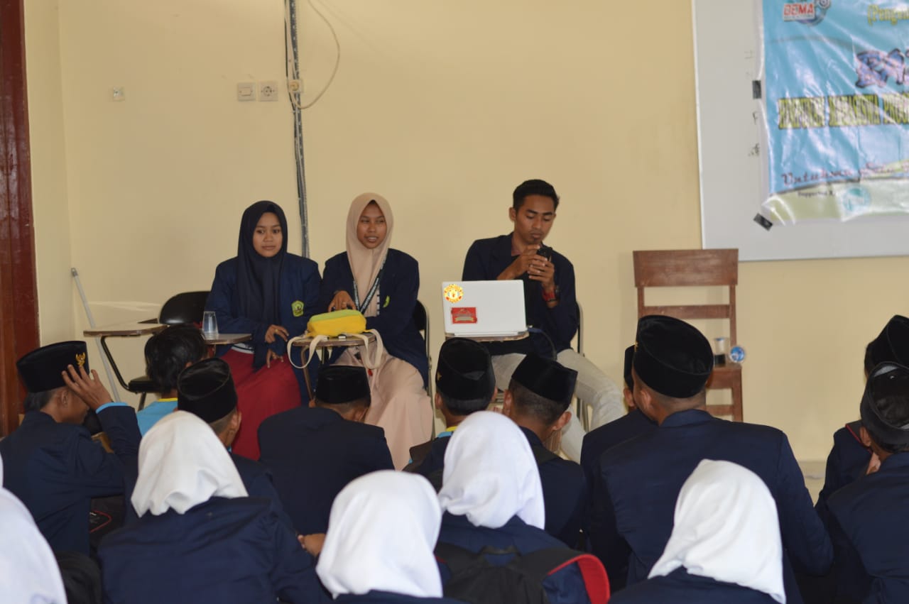 Prodi PGMI Menyelenggarakan Pengenalan Visi Misi Prodi PGMI dan Program Kerja Hima PGMI Kepada Seluruh Mahasiswa Baru pada saat PBAK (Bazar Ormawa) 
