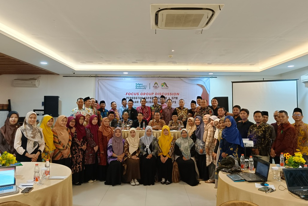 FGD Pendampingan Pengisian dan  Penilaian Instrumen Lamdik