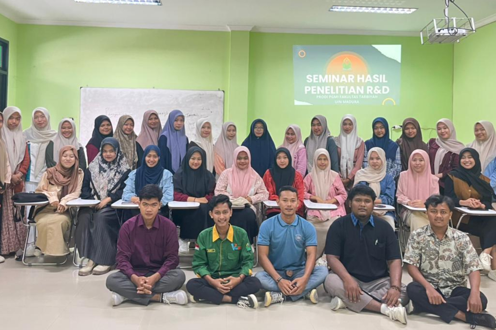 Mahasiswa Kelas C PGMI UIN Madura Perkenalkan Produk Pembelajaran Inovatif dalam Seminar R&D